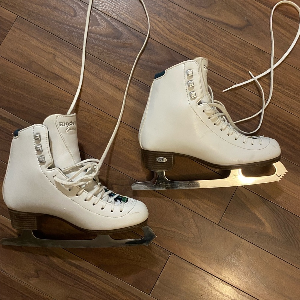 Riedell Emerald Skates